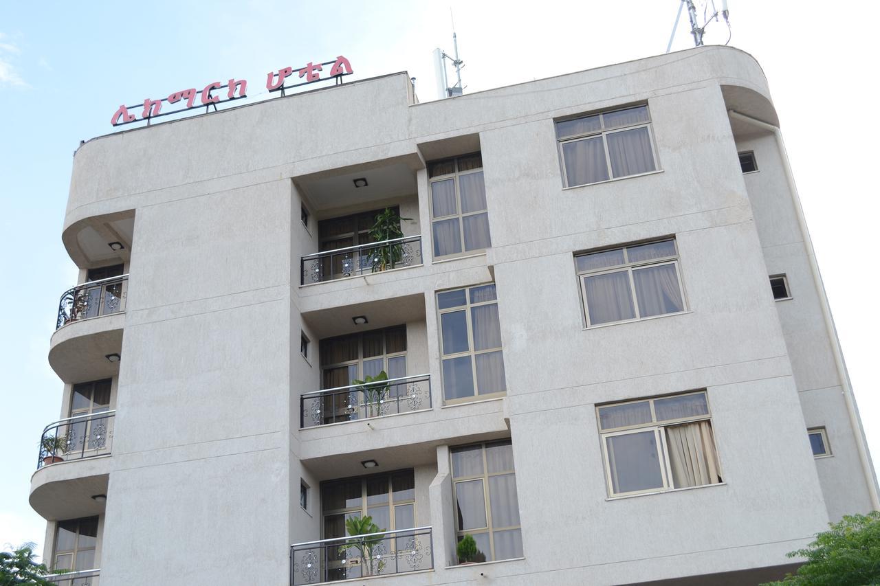 Lakemark Hotel And Tour Service Bahir Dar Exteriör bild