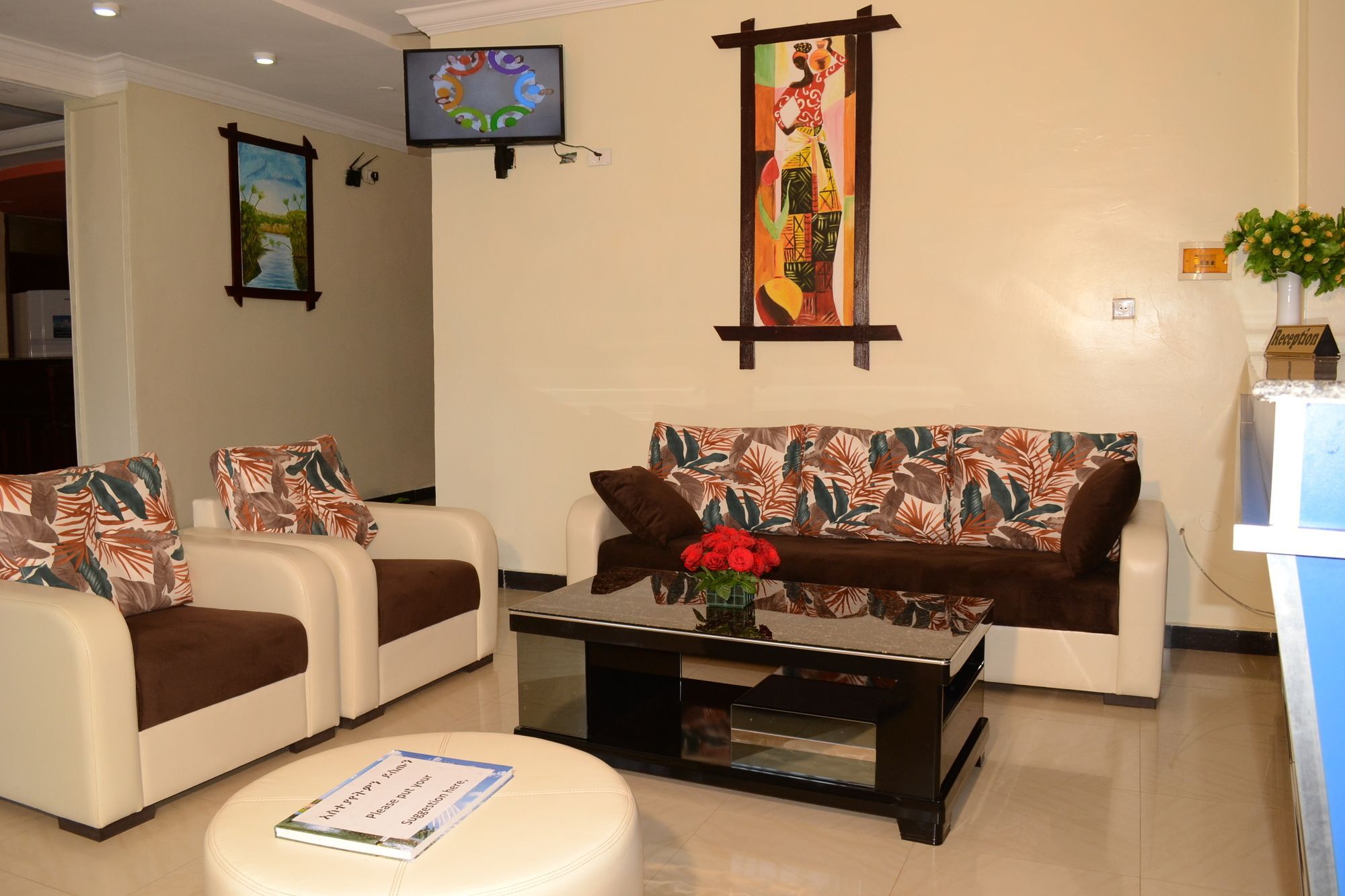 Lakemark Hotel And Tour Service Bahir Dar Exteriör bild